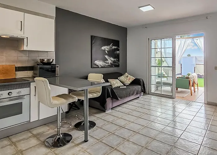 Апартаменты Sunny Garden 1 Bedroom Arona *