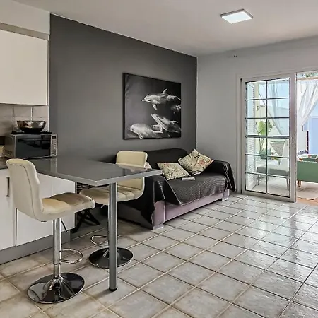 Appartement Sunny Garden 1 Bedroom Arona *